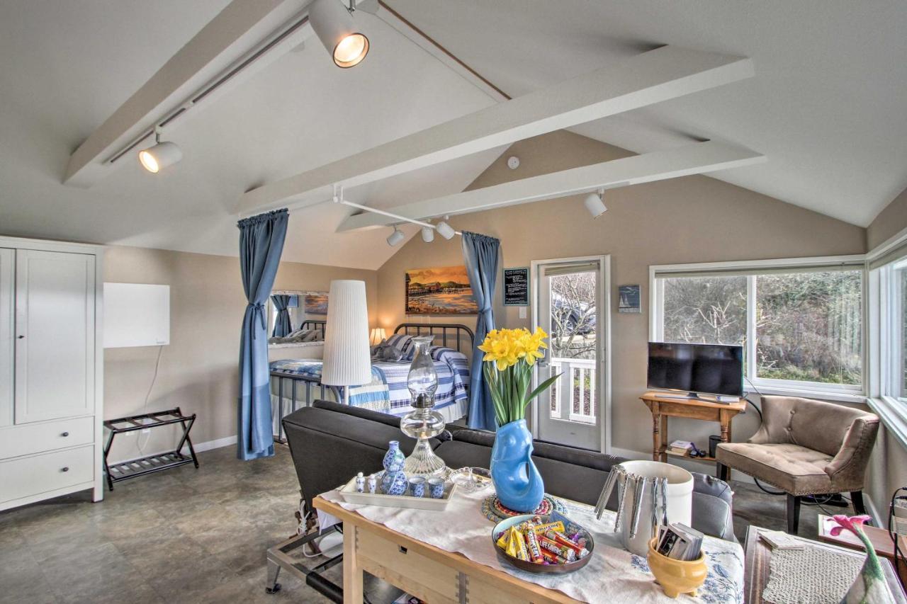 Idyllic Waterfront Cottage With Beach And Sunset Views Port Townsend Buitenkant foto